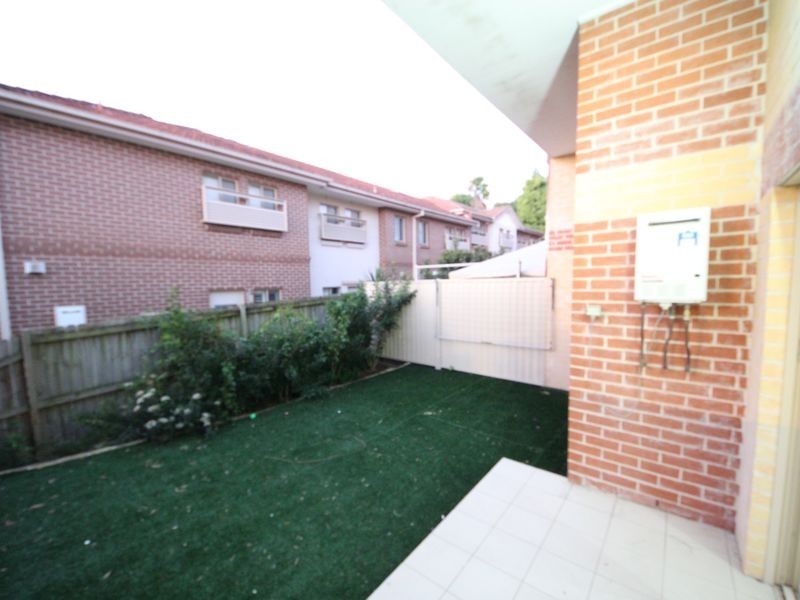 1/76 Burwood Road, Burwood Heights NSW 2136