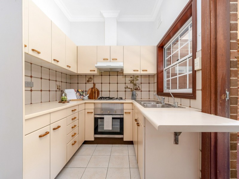 4 Elizabeth Avenue, Dulwich Hill NSW 2203