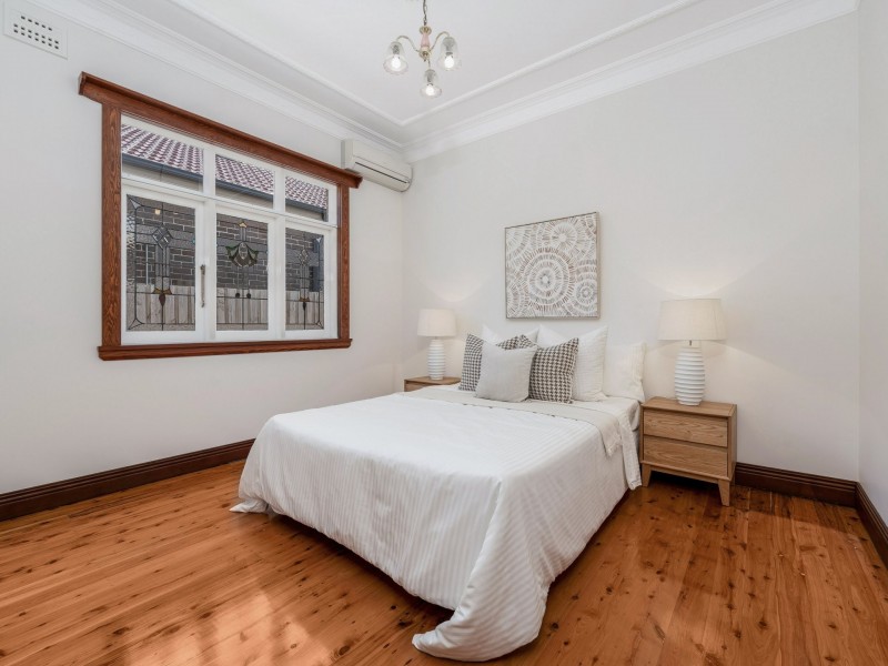 4 Elizabeth Avenue, Dulwich Hill NSW 2203