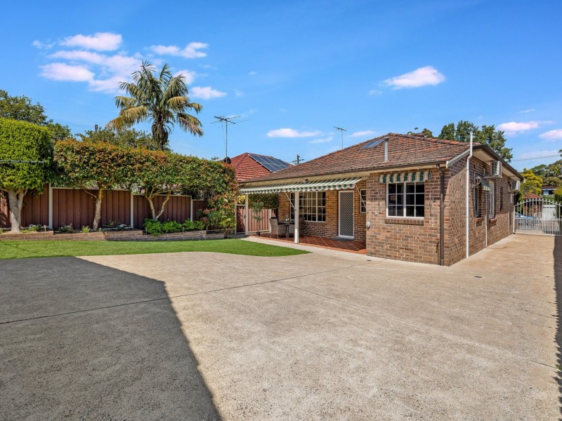 4 Elizabeth Avenue, Dulwich Hill NSW 2203
