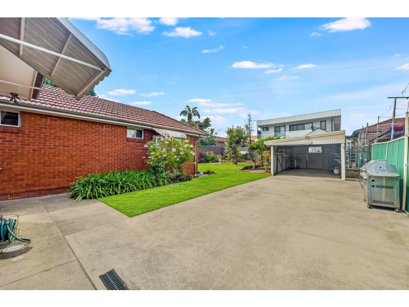 4A Eurella Street, Burwood NSW 2134
