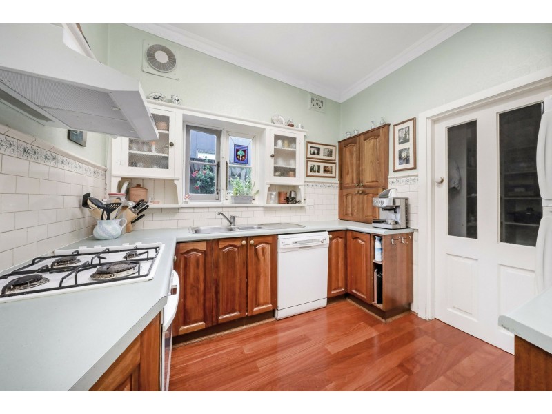 8 Rostherne Avenue, Croydon NSW 2132