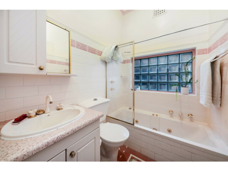 8 Rostherne Avenue, Croydon NSW 2132