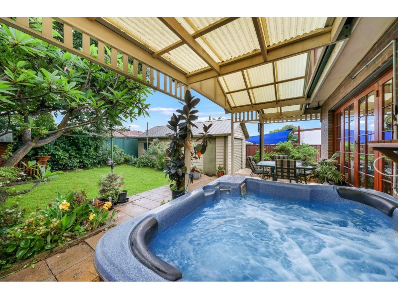 8 Rostherne Avenue, Croydon NSW 2132