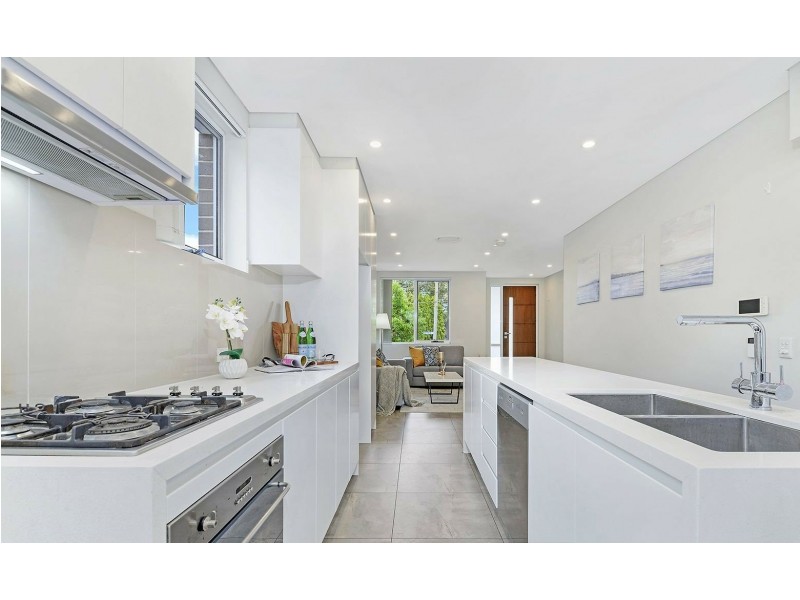 1/80 Adderton Road, Carlingford NSW 2118