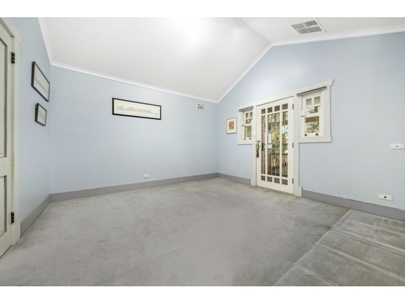 7 Genders Avenue, Burwood NSW 2134