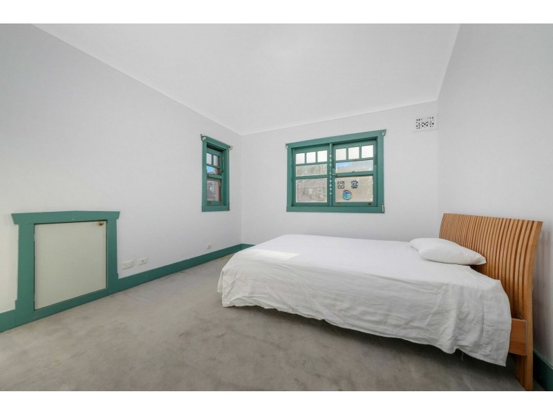 7 Genders Avenue, Burwood NSW 2134