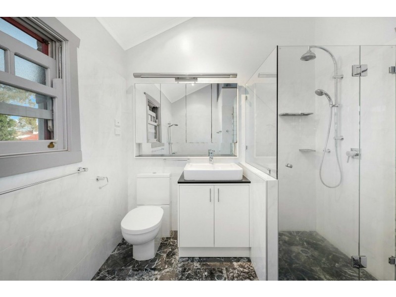 7 Genders Avenue, Burwood NSW 2134