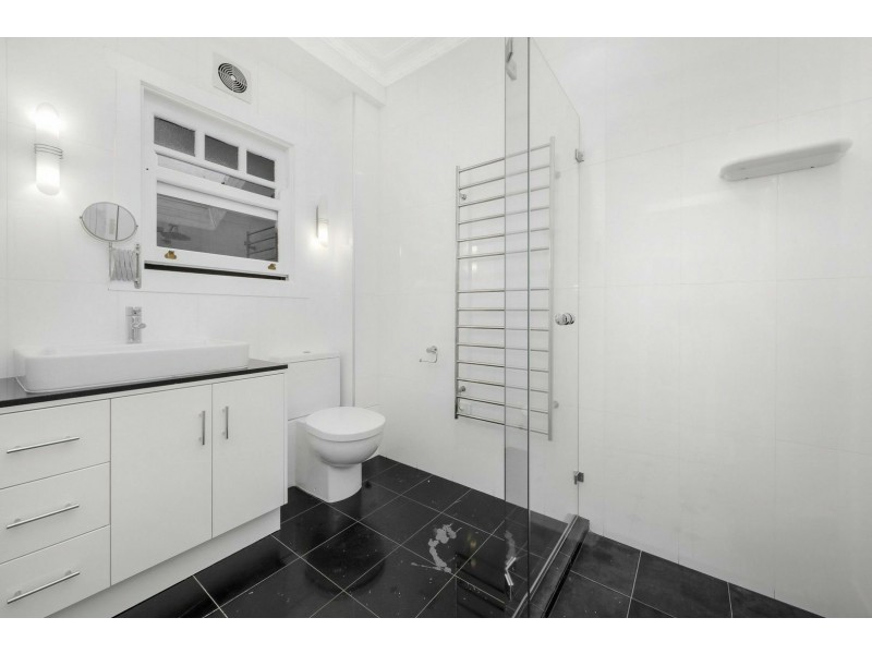 7 Genders Avenue, Burwood NSW 2134