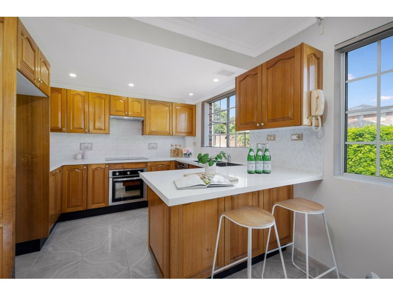 1/10 Bennett Street, Burwood NSW 2134