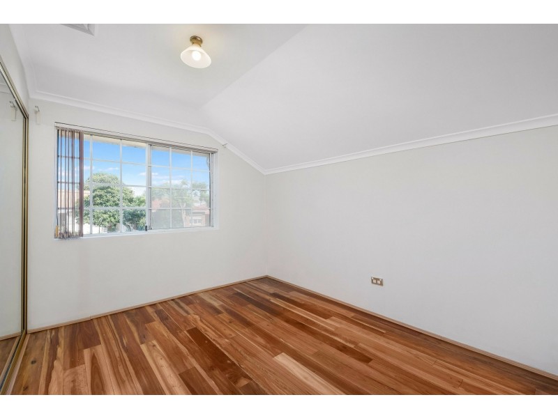 1/10 Bennett Street, Burwood NSW 2134
