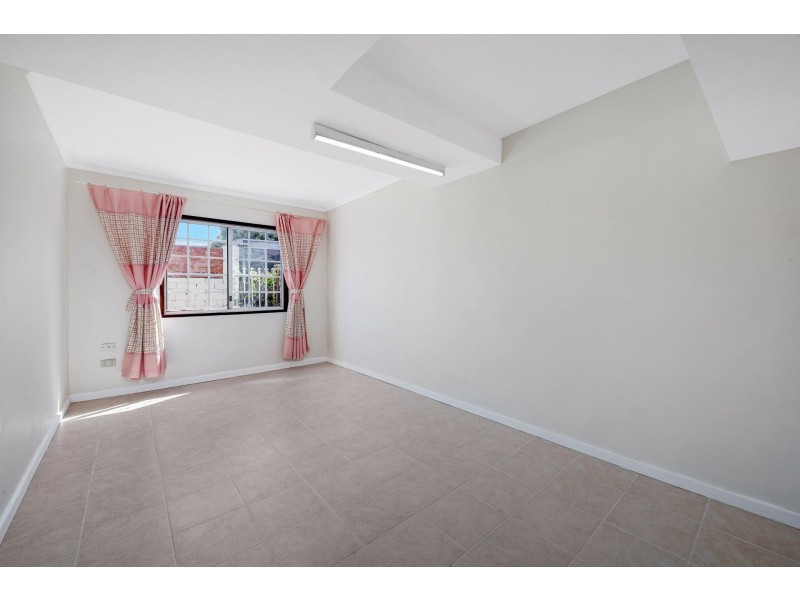 1/10 Bennett Street, Burwood NSW 2134