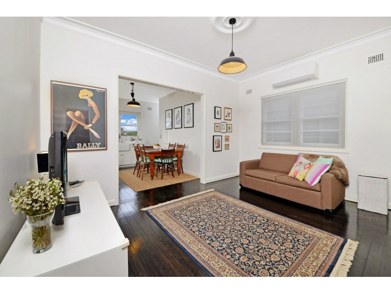 2/163 Edwin Street North, Croydon NSW 2132