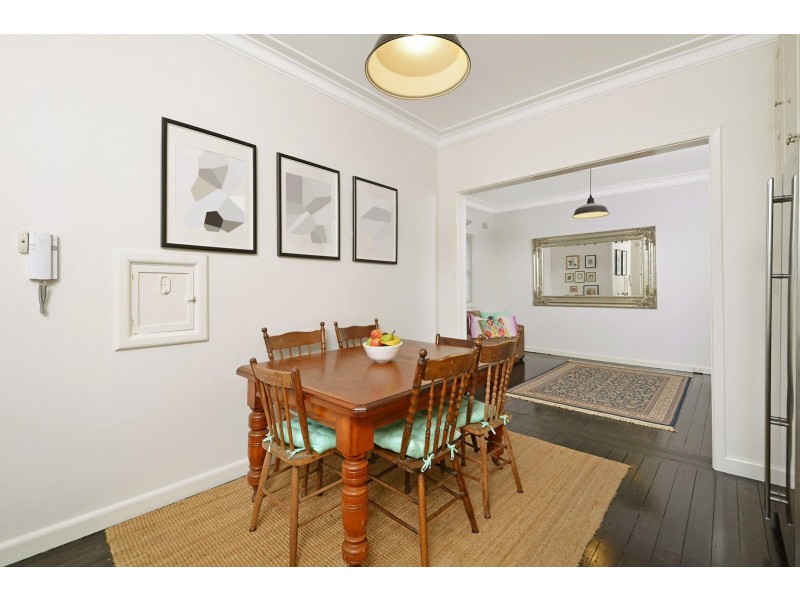 2/163 Edwin Street North, Croydon NSW 2132