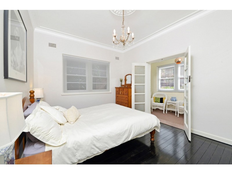 2/163 Edwin Street North, Croydon NSW 2132