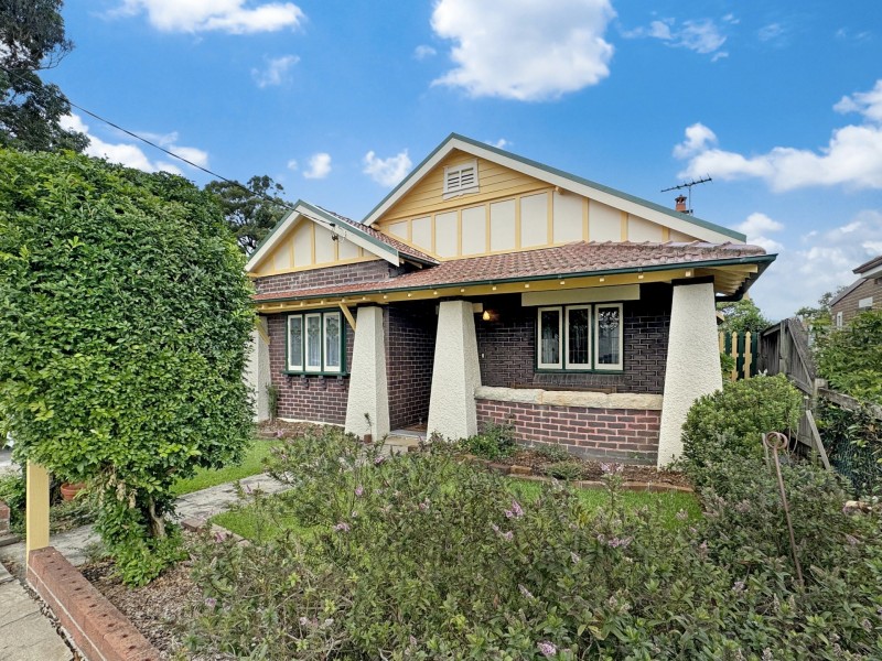 4 Cantor Crescent, Croydon NSW 2132