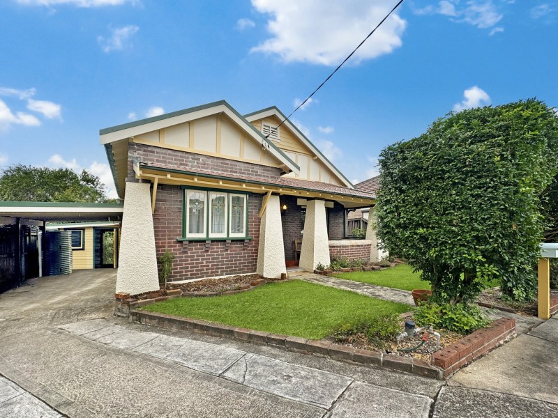 4 Cantor Crescent, Croydon NSW 2132