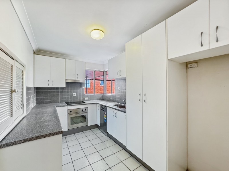 17/10-12 Park Avenue, Burwood NSW 2134