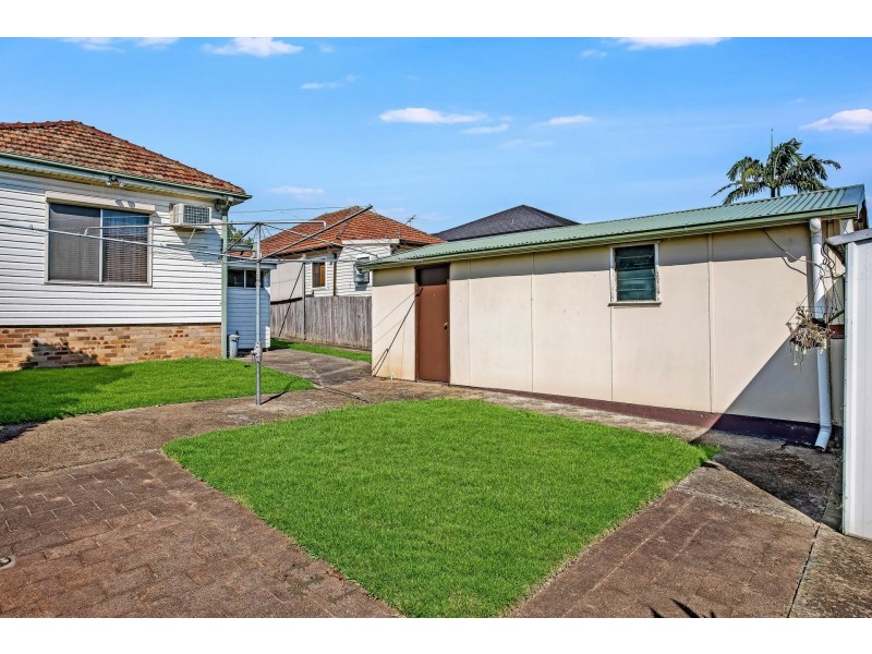 203 Wangee Road, Greenacre NSW 2190