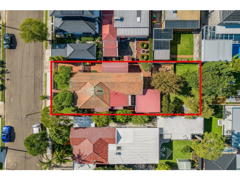 2 The Causeway, Strathfield South NSW 2136
