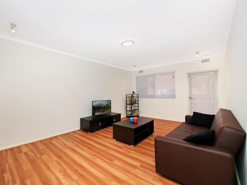 1/39 Fourth Avenue, Campsie NSW 2194