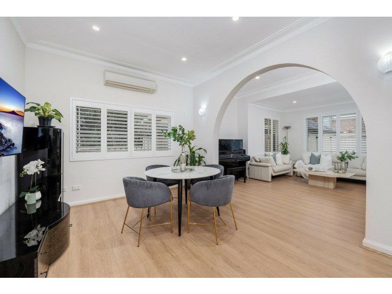 10 Sym Avenue, Burwood NSW 2134