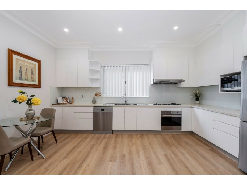 10 Sym Avenue, Burwood NSW 2134