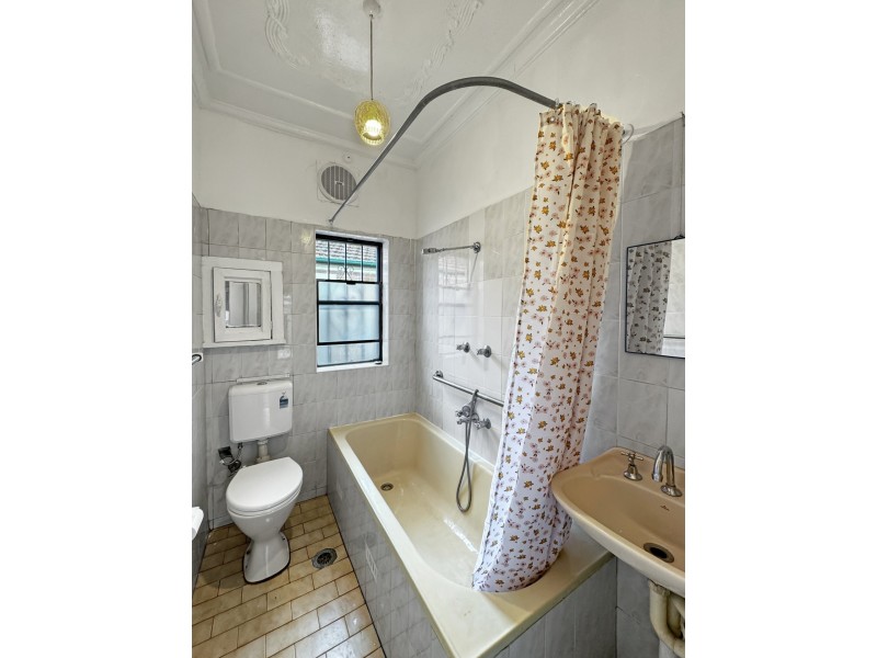 9 Barton Street, Strathfield South NSW 2136