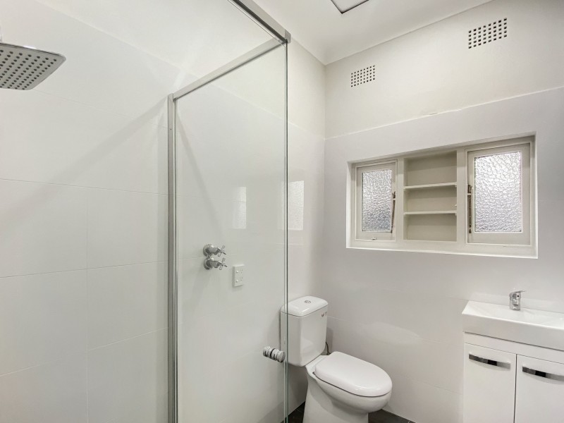 4/1 Park Road, Burwood NSW 2134
