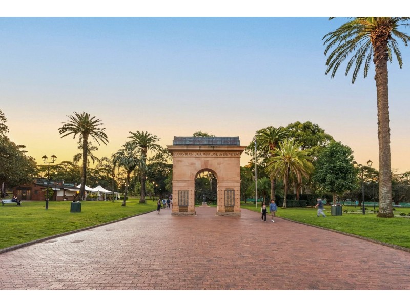 10 Milton St, Burwood NSW 2134