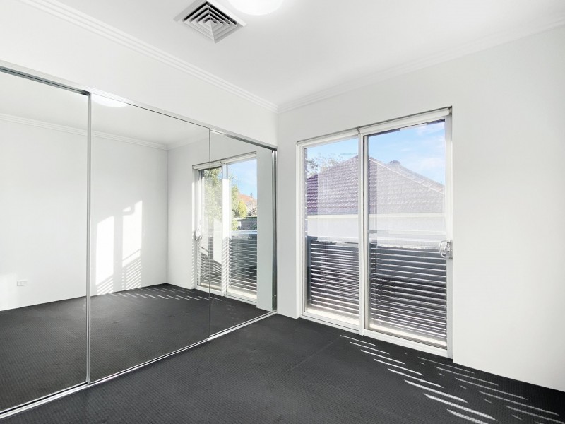 04/54 Burwood Road, Burwood NSW 2134
