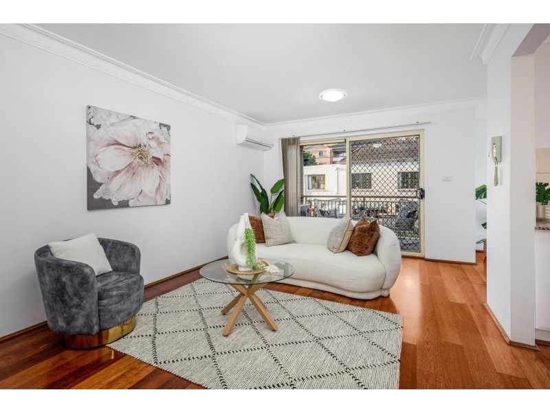 1/6 Grosvenor Street, Croydon NSW 2132