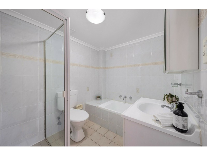 1/6 Grosvenor Street, Croydon NSW 2132