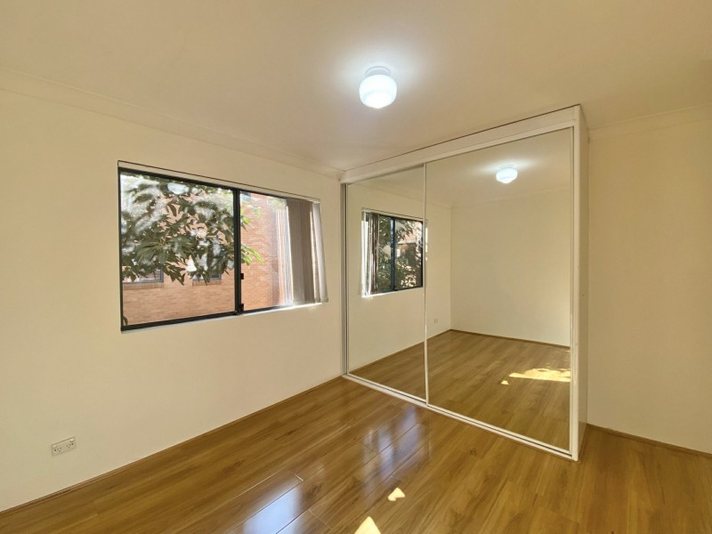 15/8-10 Gloucester Avenue, Burwood NSW 2134