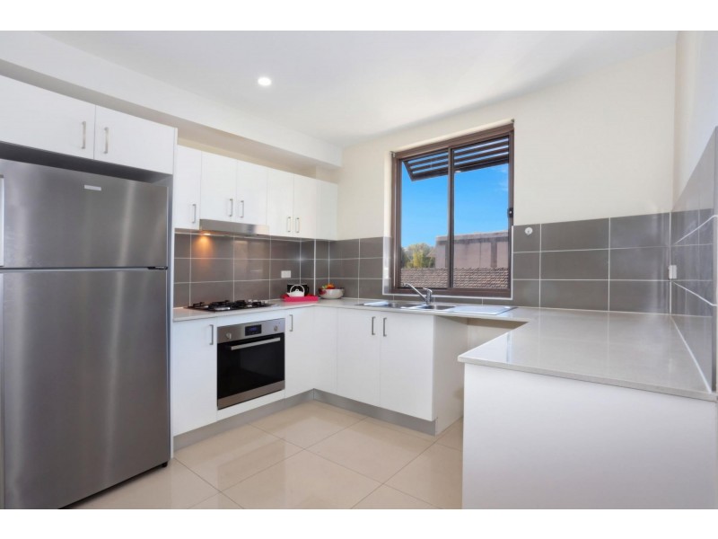 8/15 Burwood Road, Burwood NSW 2134