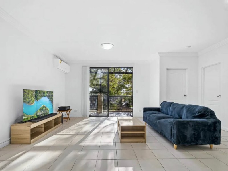 5/2-4 Reid Avenue, Westmead NSW 2145