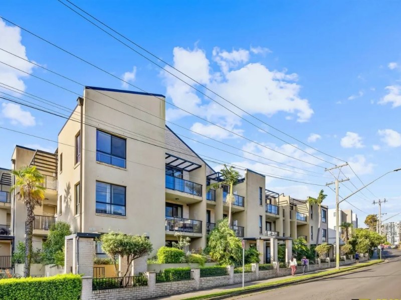 5/2-4 Reid Avenue, Westmead NSW 2145
