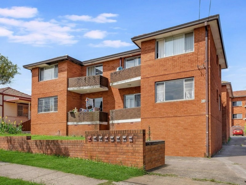3/28 Flora Street, Roselands NSW 2196