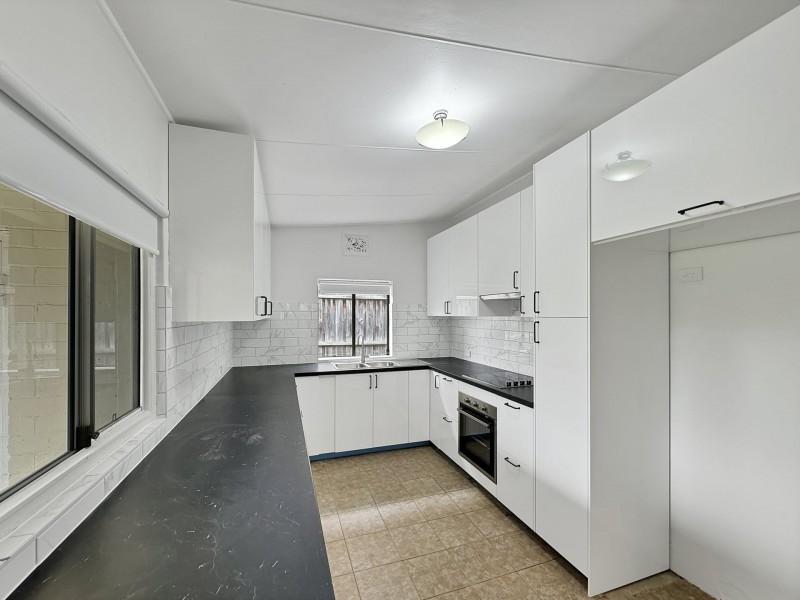 8 Weil Avenue, Croydon Park NSW 2133