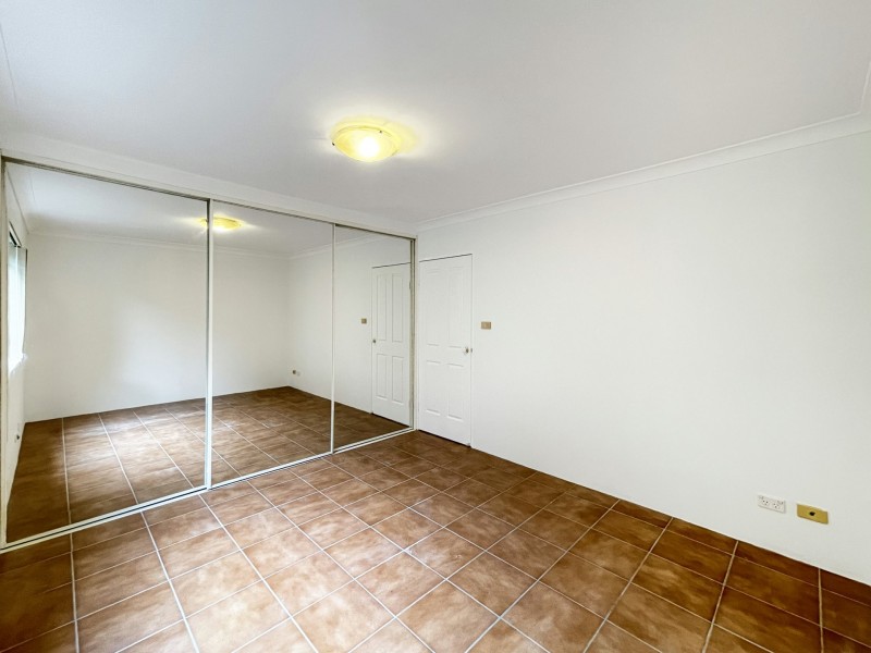 8/6 Grosvenor Street, Croydon NSW 2132