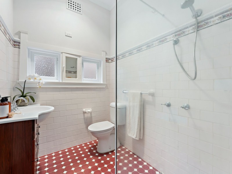 5 Rostherne Avenue, Croydon NSW 2132