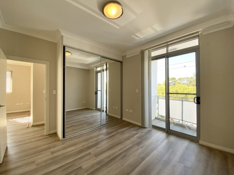 5/47 Railway Crescent, Burwood NSW 2134
