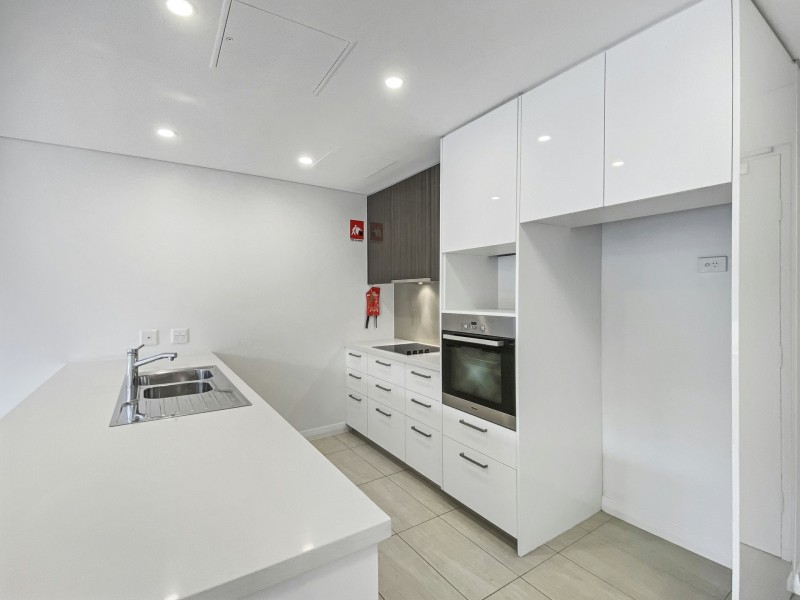 1/77 Shaftesbury Road, Burwood NSW 2134