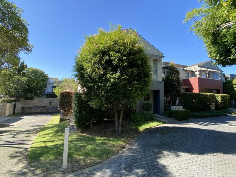 6 Correys  Square, Cabarita NSW 2137