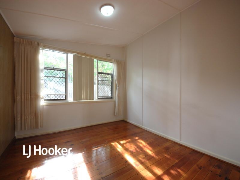 31 Luke Avenue, Burwood NSW 2134