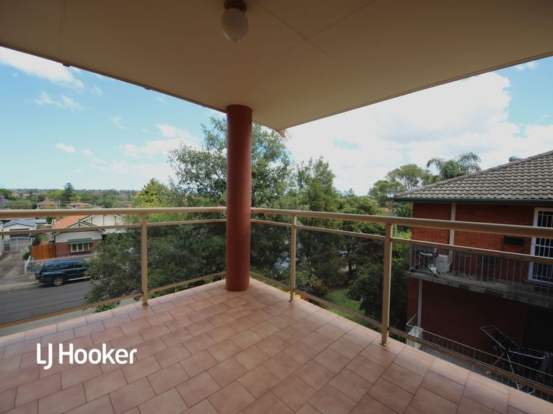 4/1 Queensborough Road, Croydon Park NSW 2133