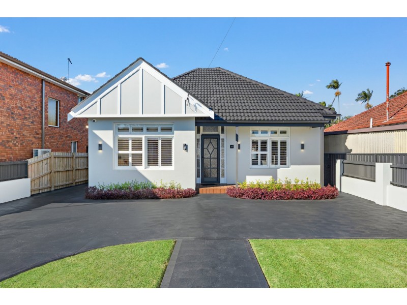 10 Robinson Street, Croydon NSW 2132