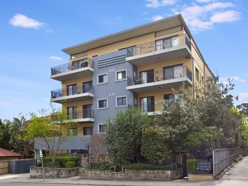 8/19 George Street, Burwood NSW 2134