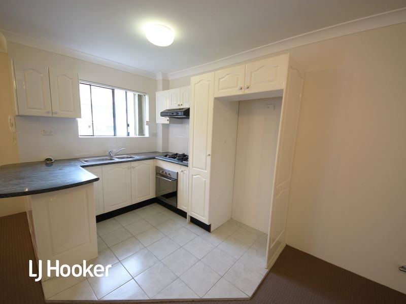 13/8-10 Gloucester Avenue, Burwood NSW 2134