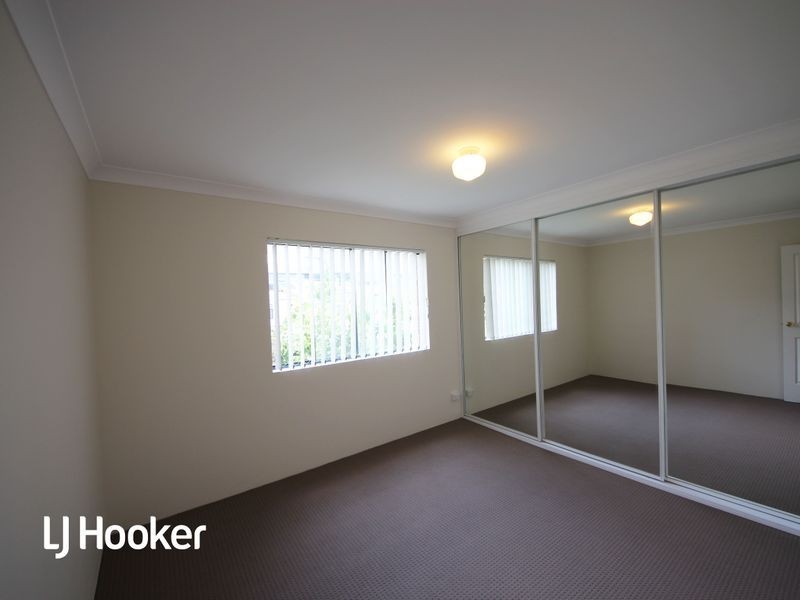 13/8-10 Gloucester Avenue, Burwood NSW 2134